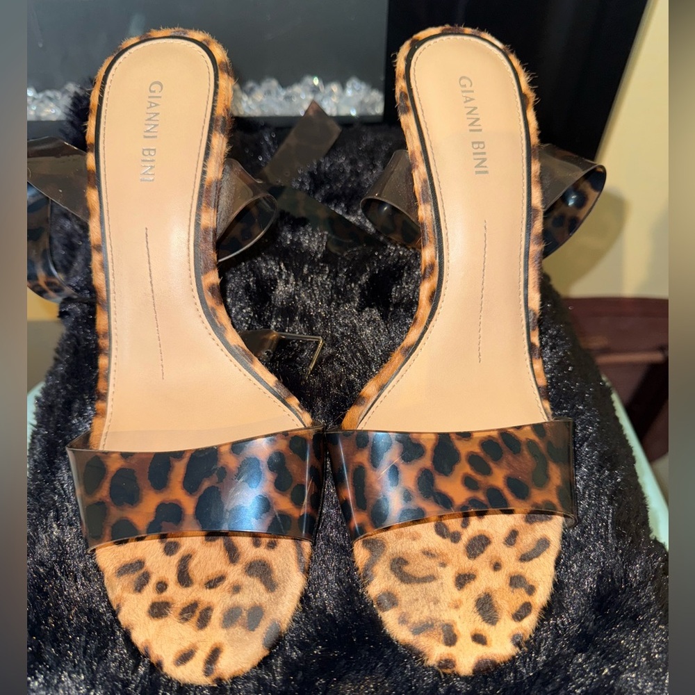 Gianni Bini Leopard Print Women's Shoes